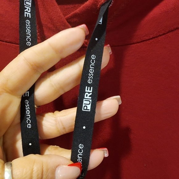 PURE Esscense Women's Burgundy Hooded Relaxed Fit sweater Fits L - Picture 11 of 13